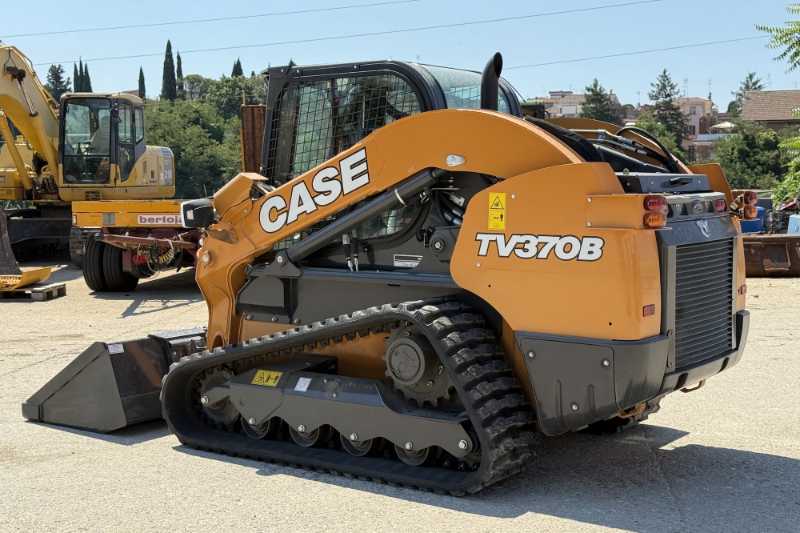 OmecoHub - Immagine CASE TV370B